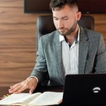 Стратегическое мышление и принципы успеха в карьере профессионалов